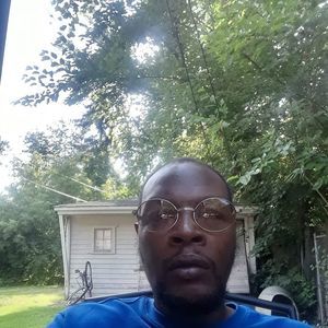 Meet your Posher, Jamal